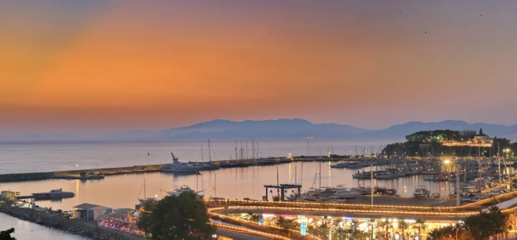 Kuşadası Marina